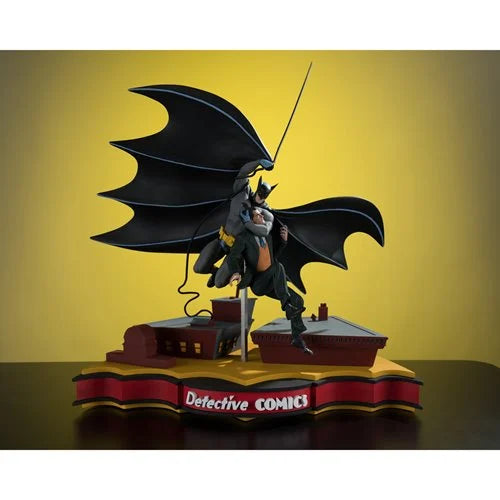 DC Direct Batman Detective Comics #27 1st Appearance 1:10 Scale Resin Statue