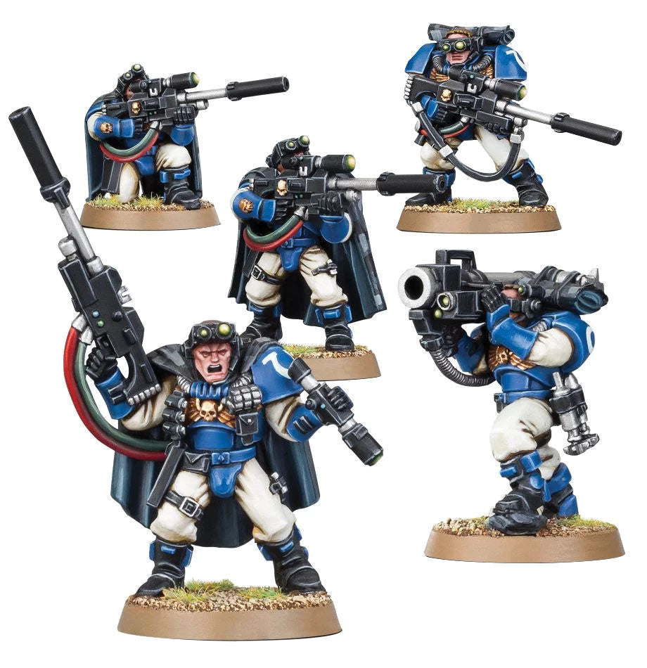 Warhammer 40K: Space Marine Scouts With Sniper Rifles