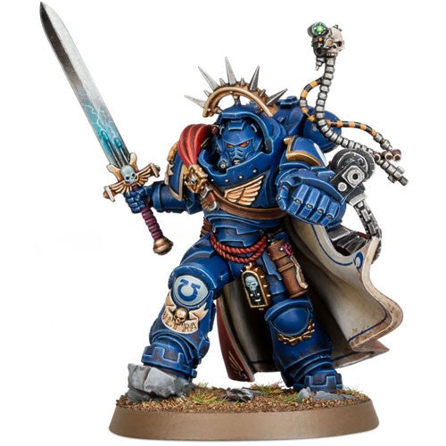 Warhammer 40K: Space Marines - Captain in Gravis Armour